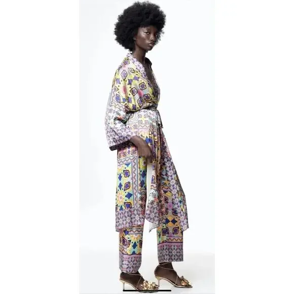 Zara Satin Effect Printed Belted Kimono Robe